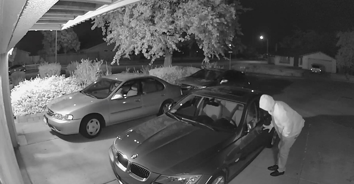 TP-Link KC200 Car Thief Image