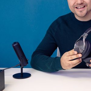 Elgato Wave 3 Microphone Reviewer
