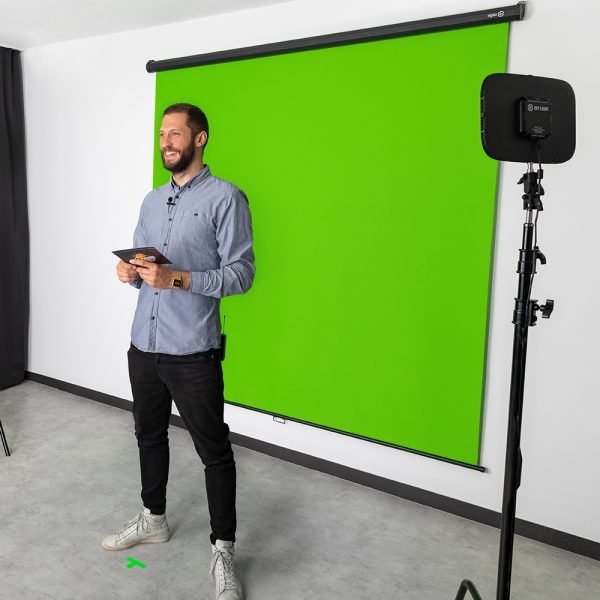 Elgato green screen news cast