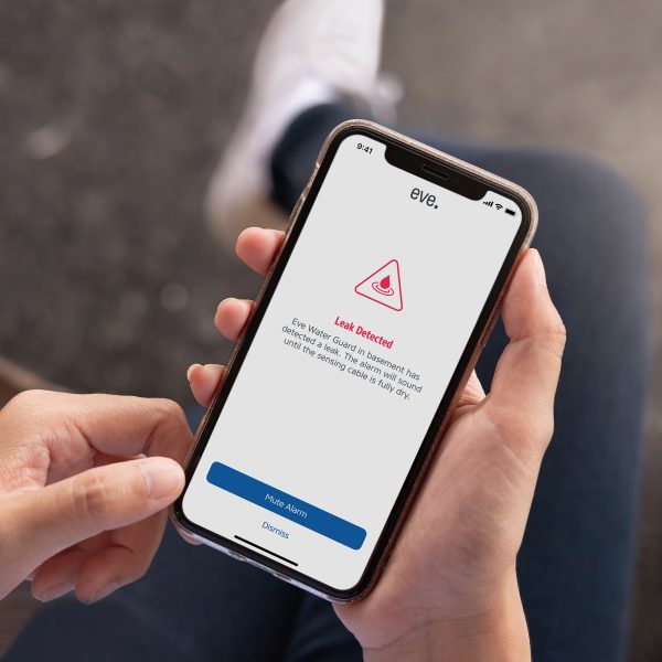 Eve Water Guard - Connected Water Leak Detector with Apple HomeKit technology