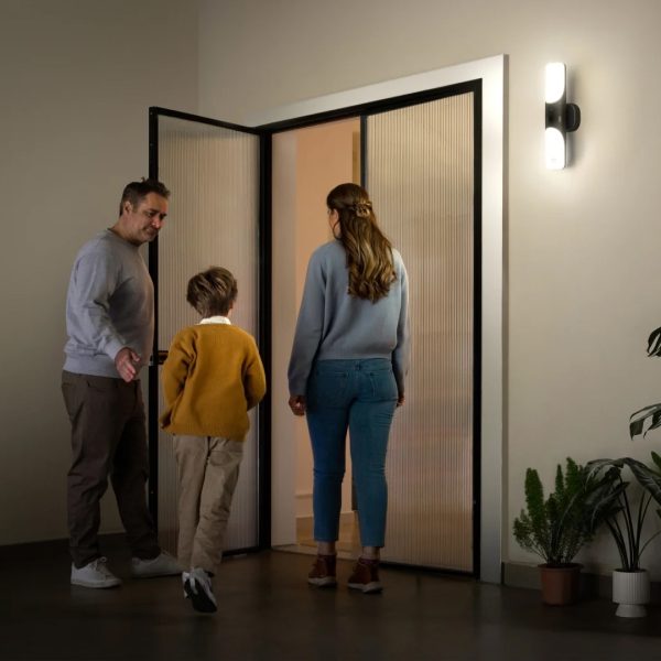 Eufy Wired Wall Light Cam S100
